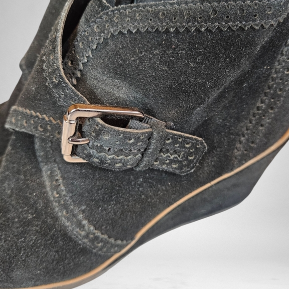 Franco Sarto Black Zip-up Booties - Picture 4 of 10